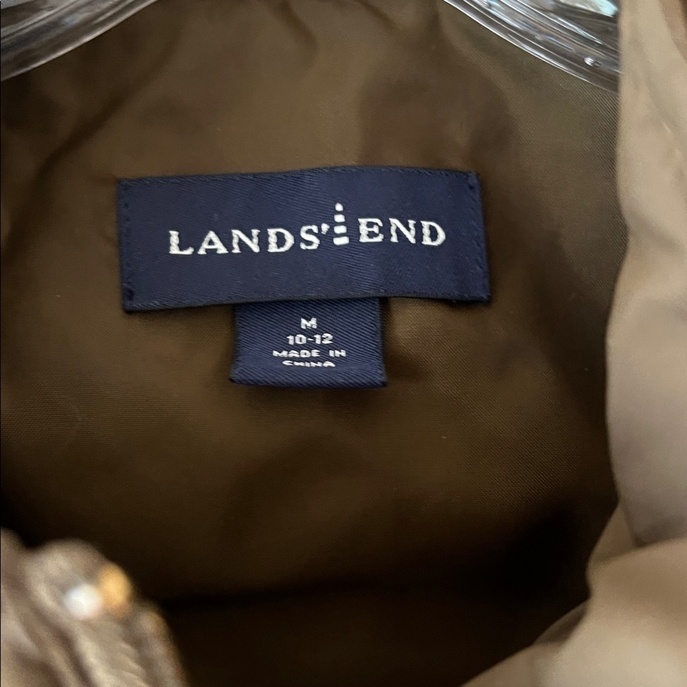 Lands’ End Puffer Vest - Picture 3 of 3